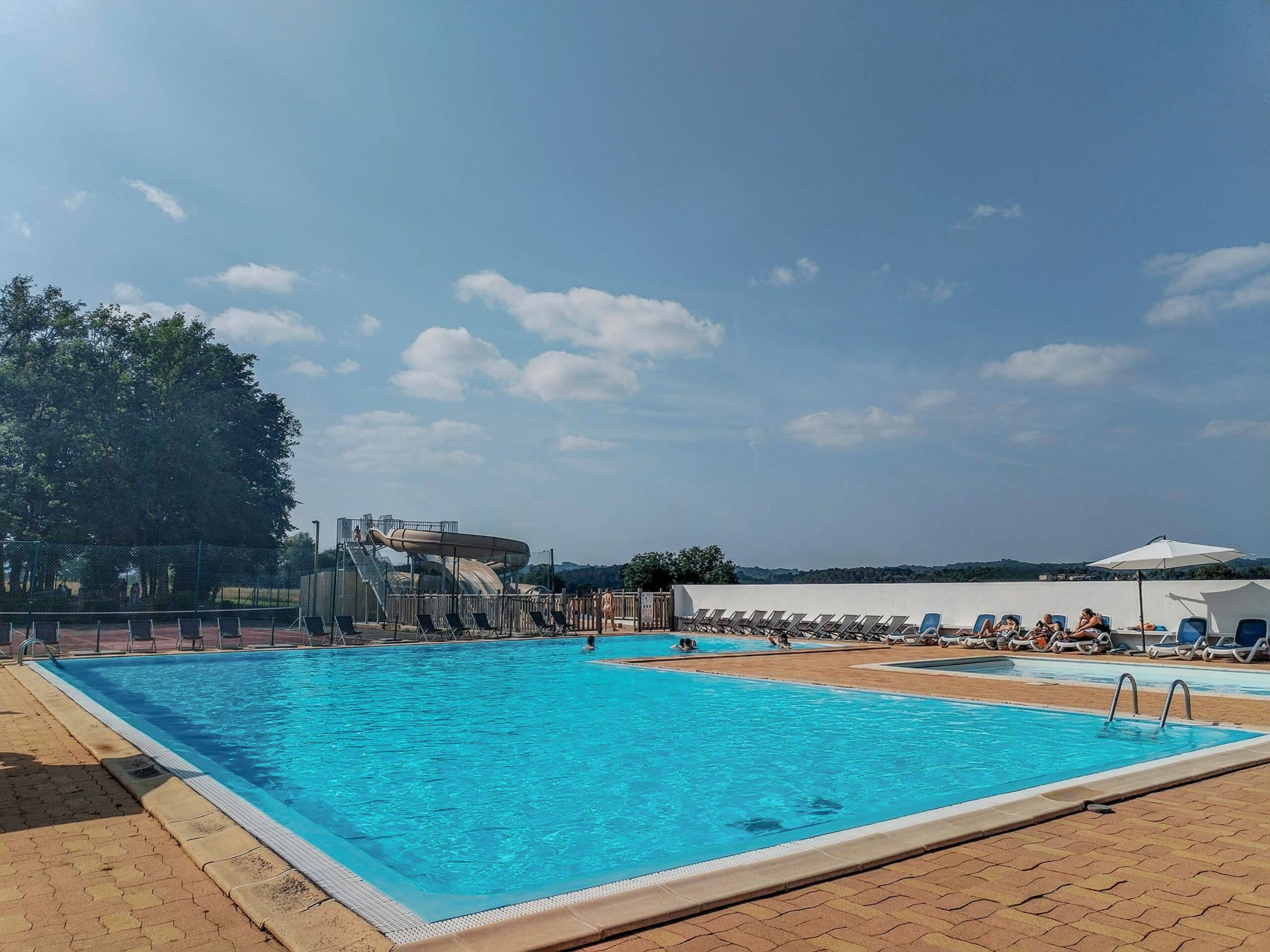 piscine camping maillac